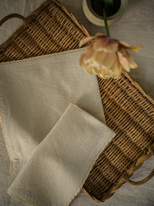 Linen and Lace Napkin - Natural - Set of 4