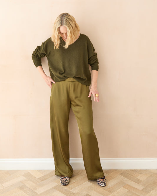 Chalk | Evie Trouser | Avocado