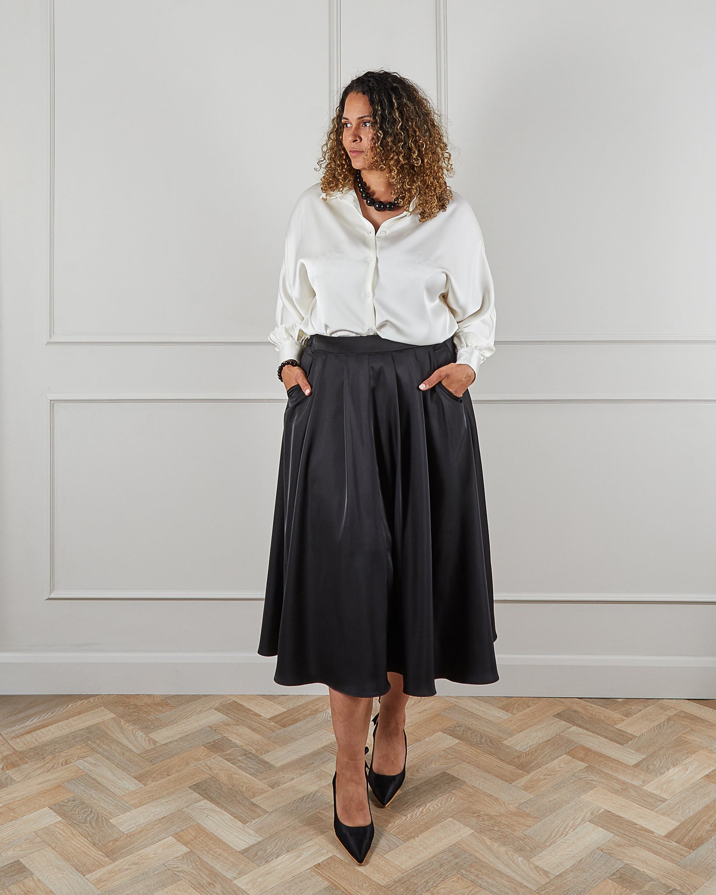 Chalk | Audrey Skirt | Satin | Black