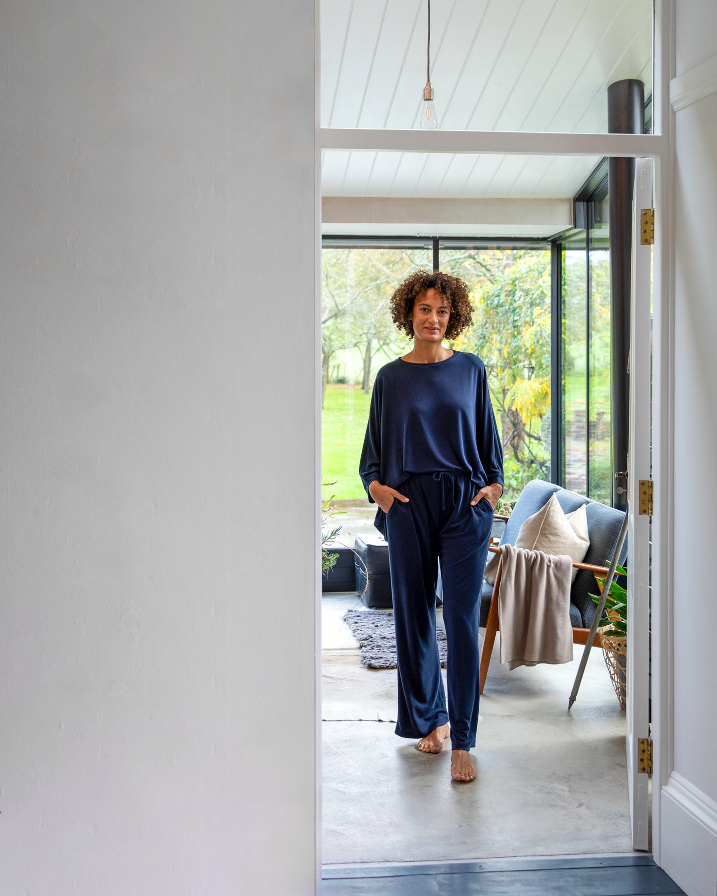 Chalk | Leona Pant | Navy