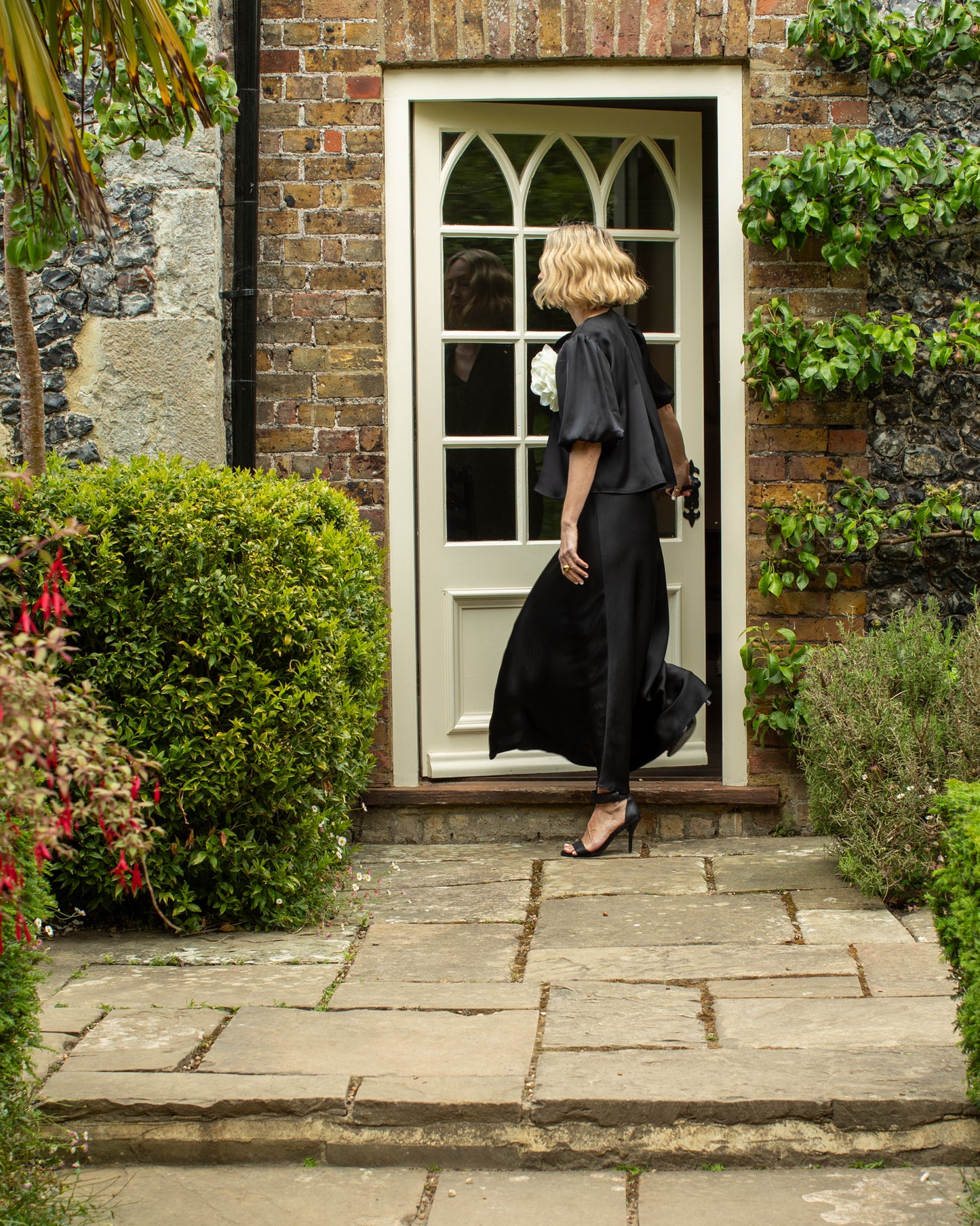 Chalk | Gina Skirt | Black