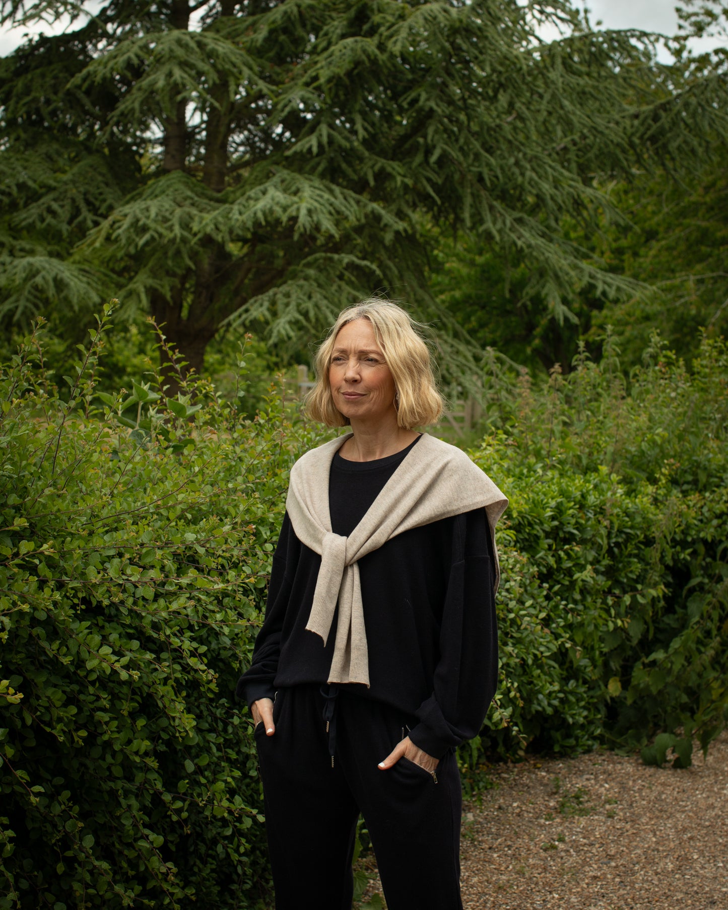 Chalk | Kerrie Sweatshirt | Midnight