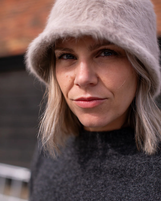 Chalk | Sasha Fluffy Hat | Mouse