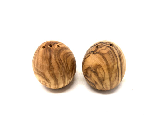 Set of 2 olive wood salt and pepper shakers egg shape