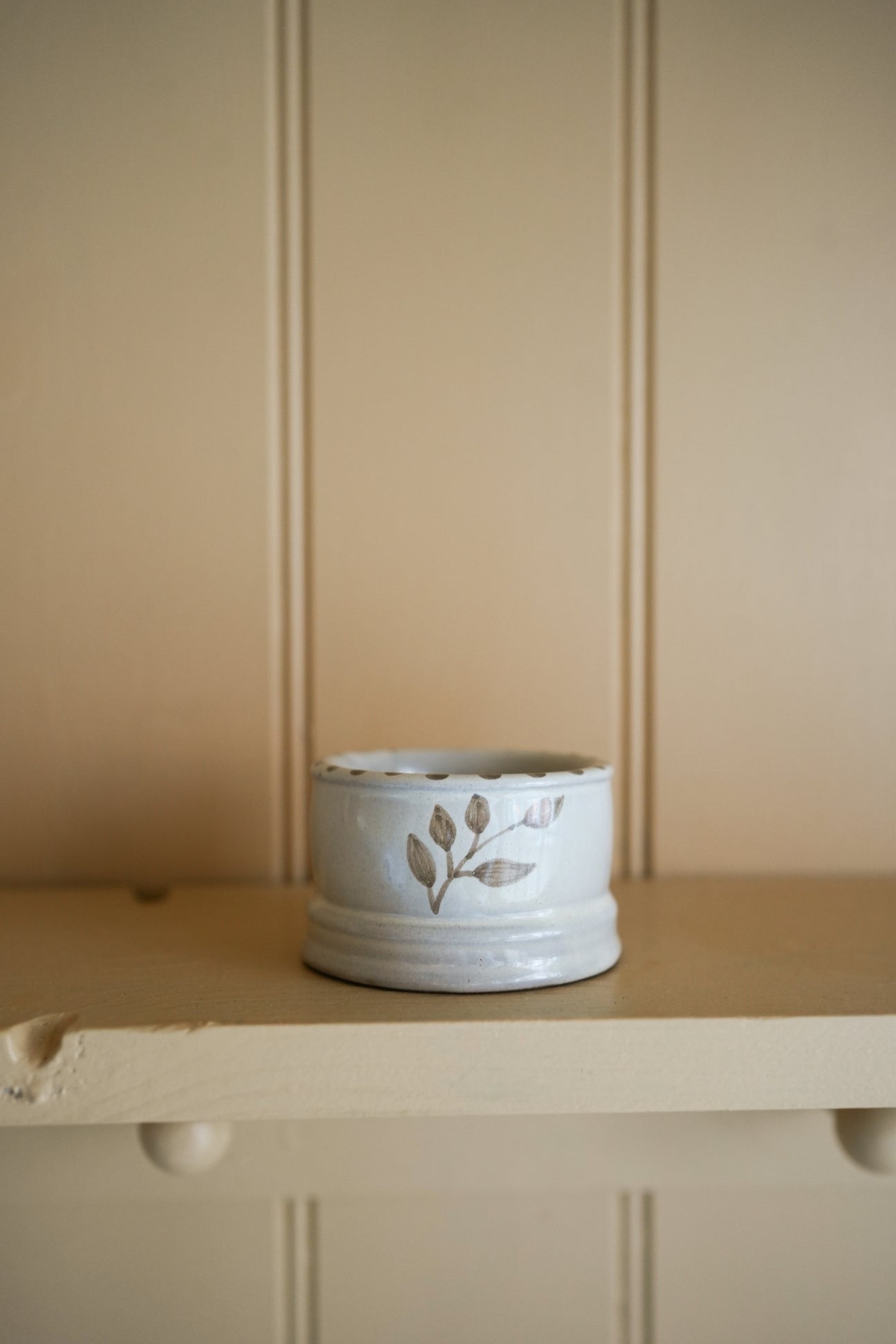 Hand painted botanic tea light/dip bowl - Taupe