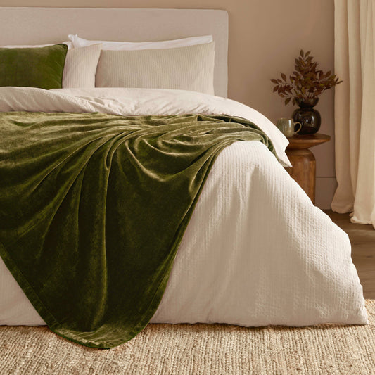 Heavy Chenille Velvet Throw | Olive