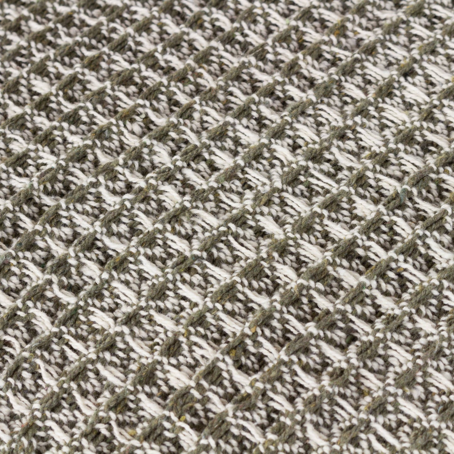 Lorne Throw | Lichen