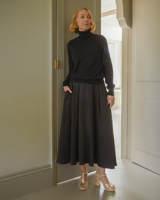 Chalk | Audrey Skirt | Satin | Black