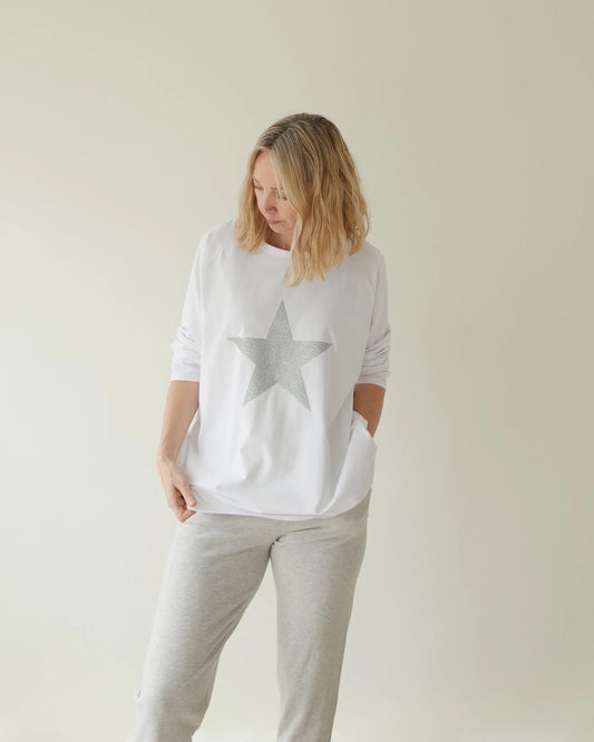 Christmas Robyn Top | White | Star-Silver