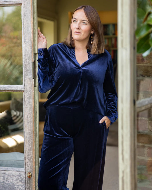 Chalk | Josie Shirt | Velvet | Navy