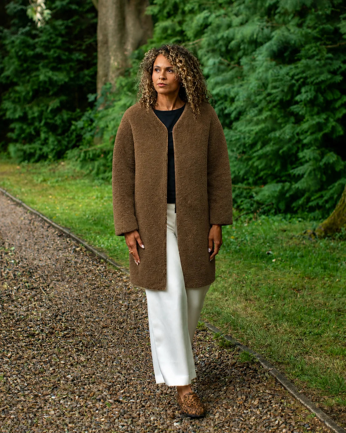 Chalk | Bev Coat | Tobacco