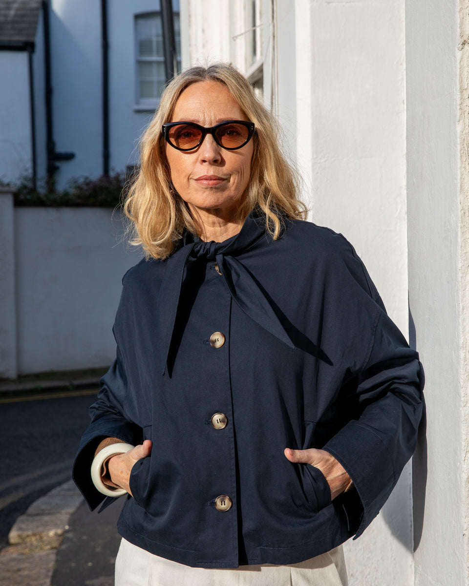 Chalk | Tyla Jacket | Navy