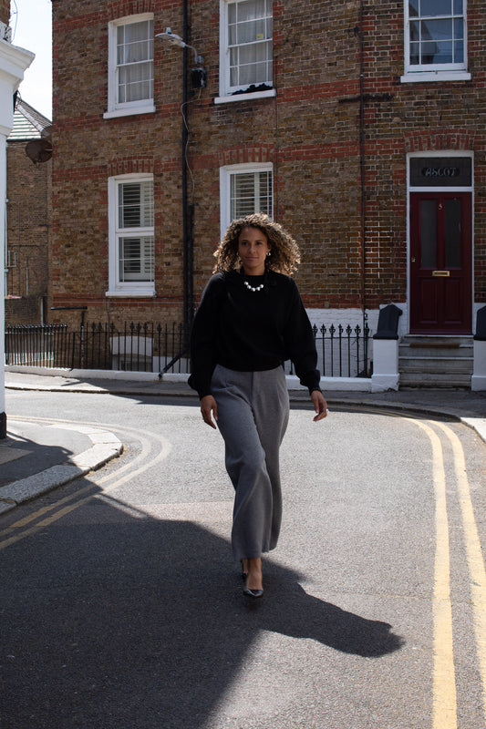 Chalk | Uma Jumper | Black