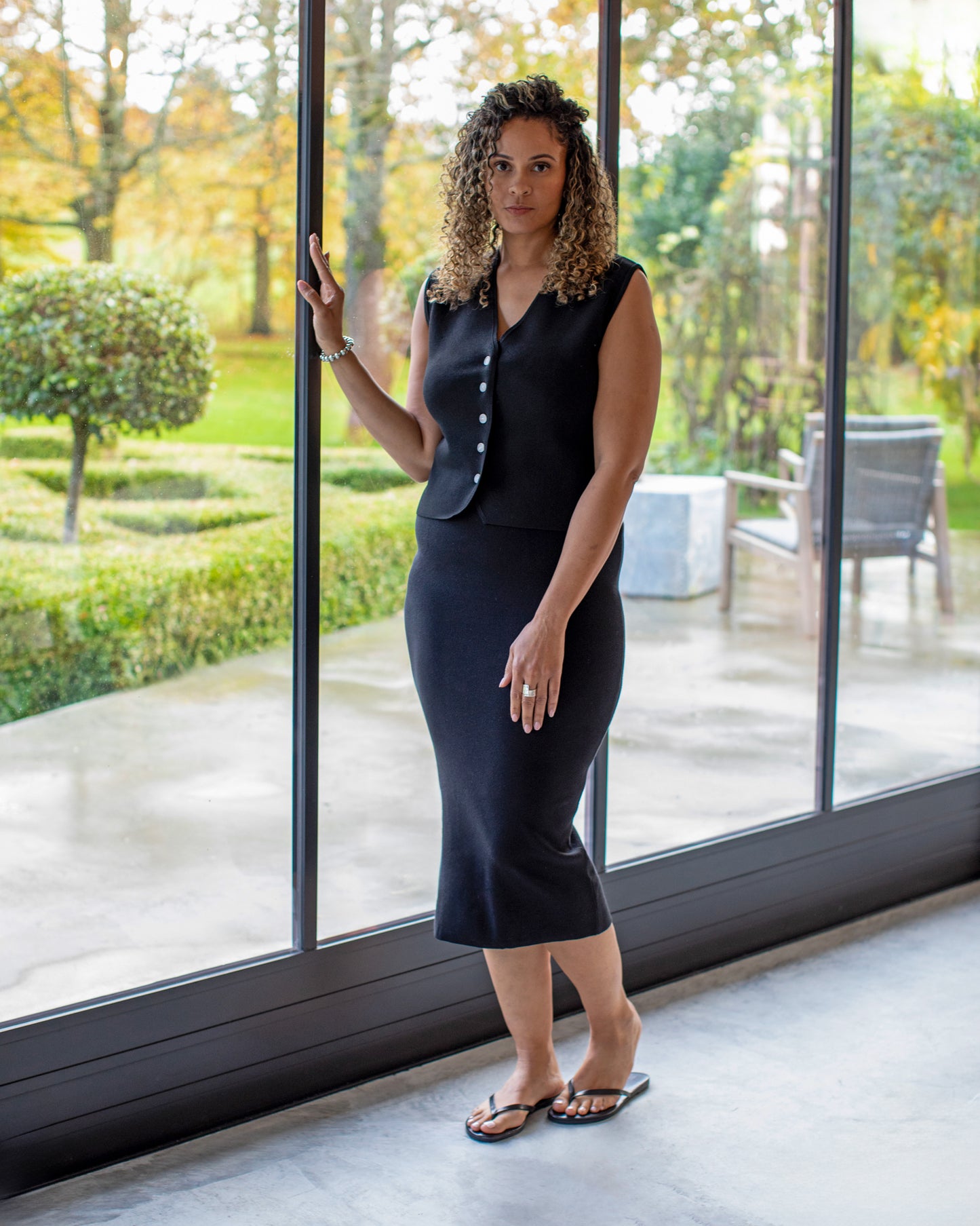 Chalk | Bonnie Skirt | Black
