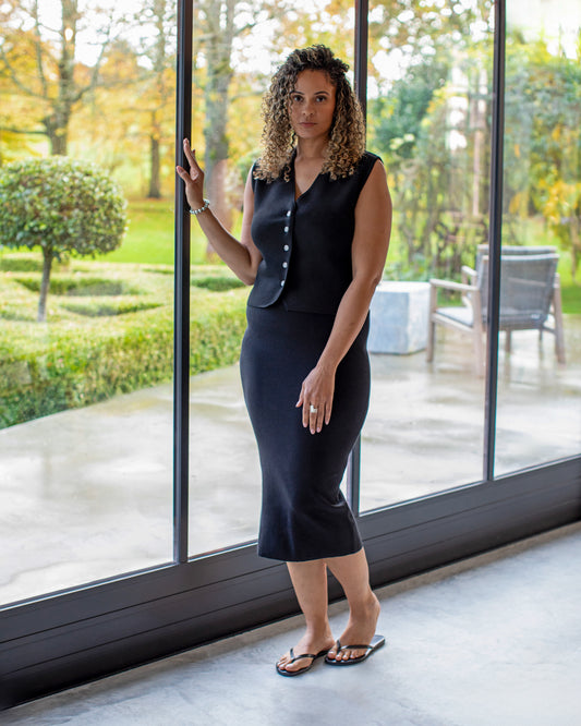 Chalk | Bonnie Skirt | Black