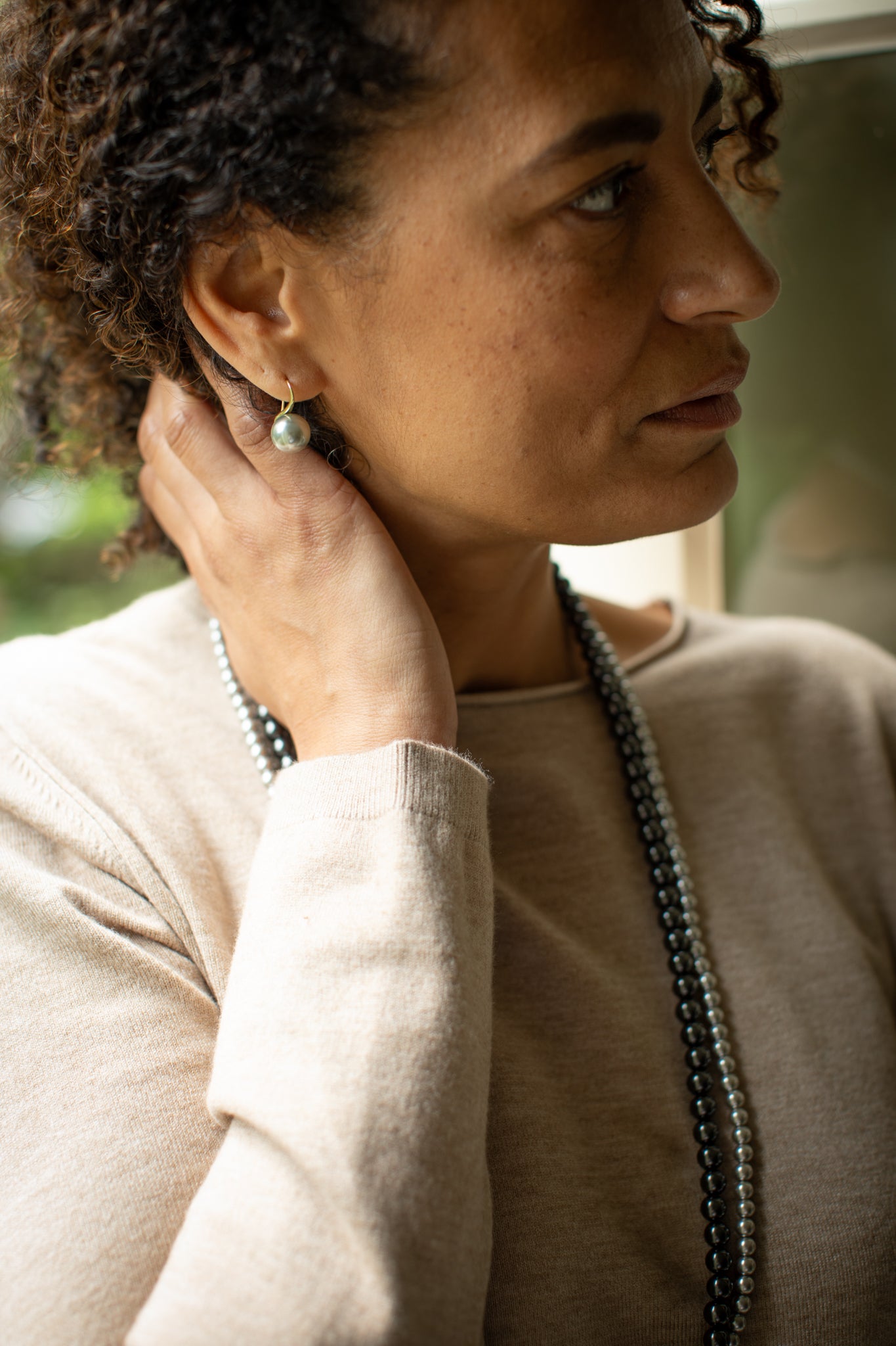 Chalk | Cambridge Pull Through Ball Earrings