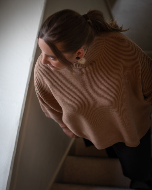 Chalk | Vicki Jumper | Dark Tan