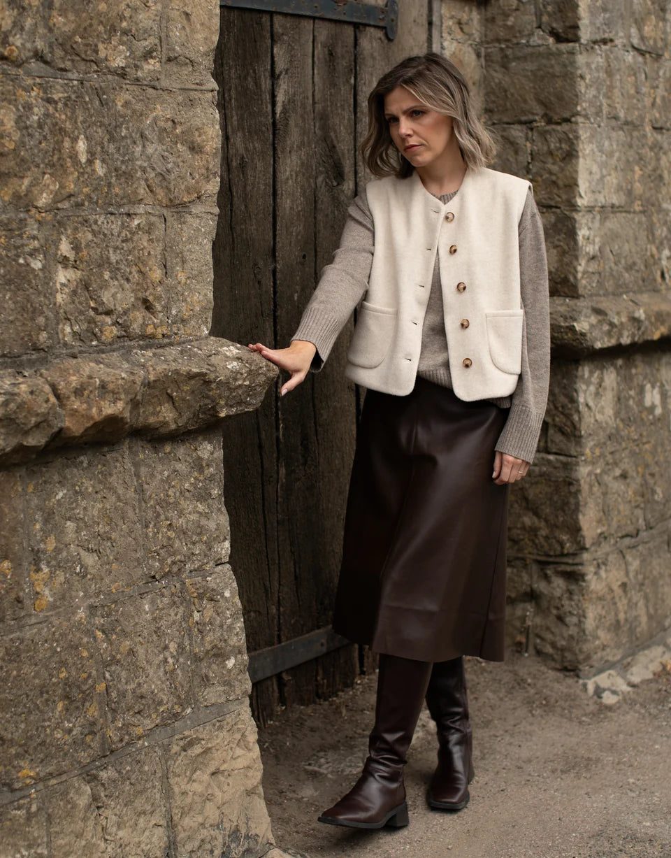 Chalk | Myla Skirt | Chocolate