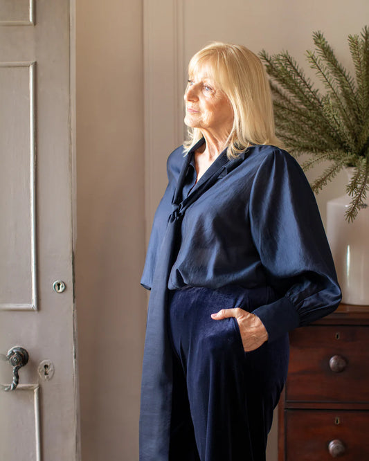 Chalk | Frances Shirt | Navy