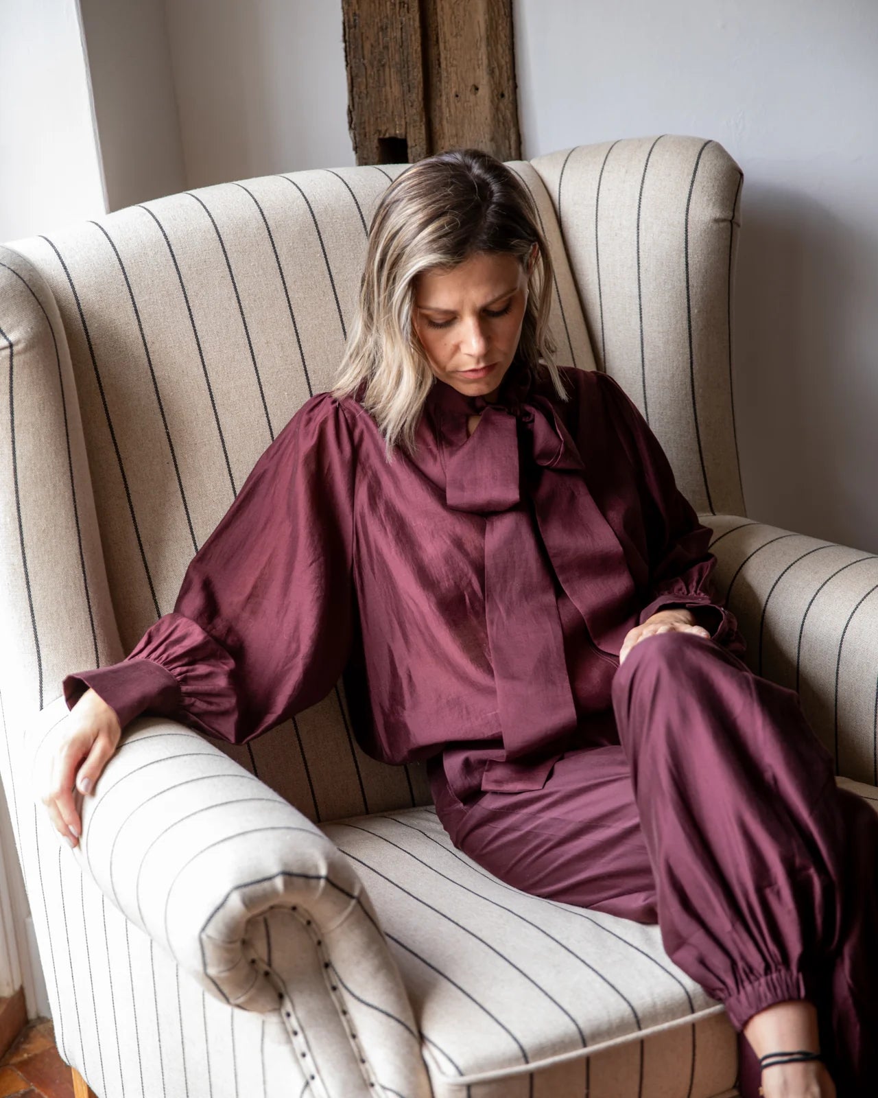 Chalk | Frances Shirt | Burgundy
