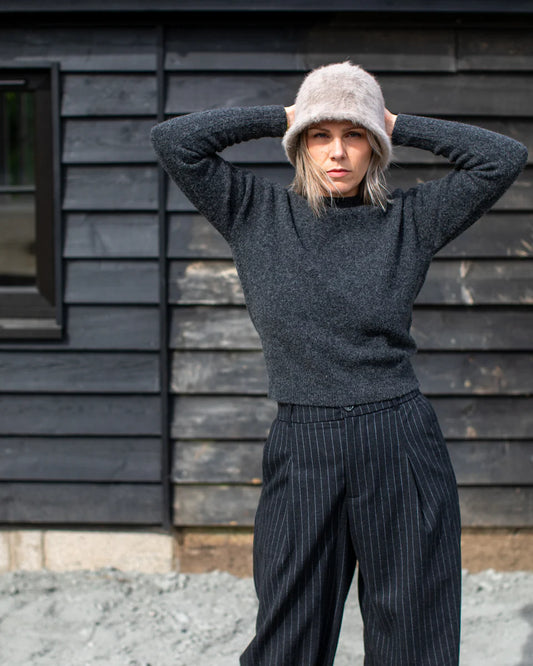 Chalk | Annie Jumper | Charcoal