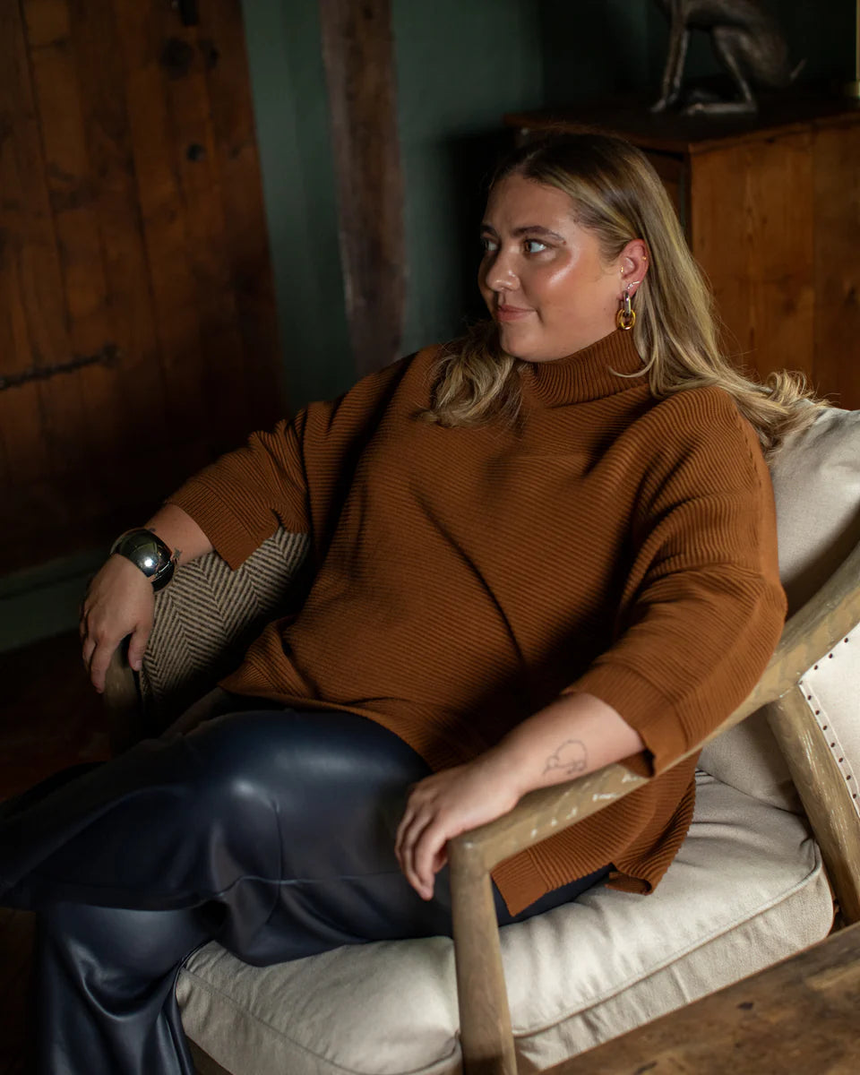 Chalk | Vicki Jumper | Tobacco