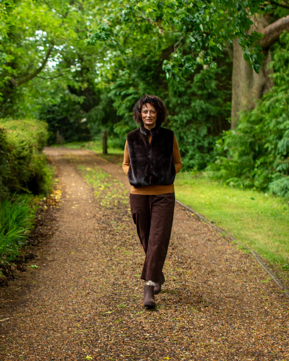 Chalk | Talia Gilet | Chocolate