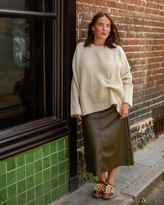 Chalk | Myla Skirt | Khaki