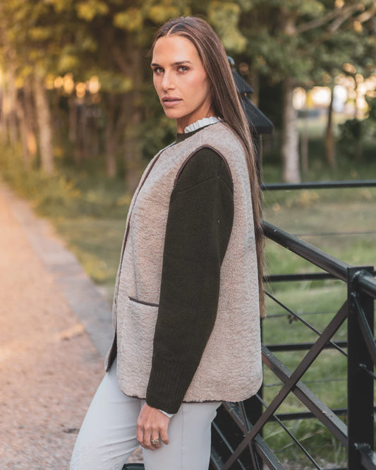 Chalk | Abby Gilet | Oat
