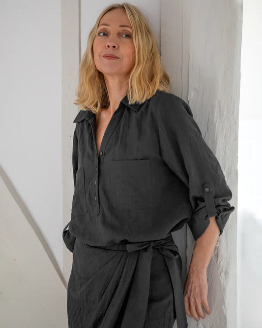 Chalk | Chloe Skirt | Nearly Black