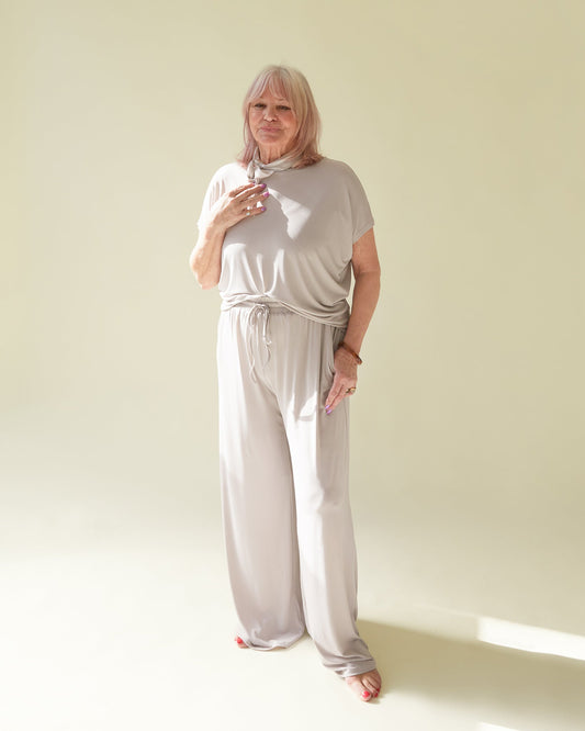 Chalk | Violet Pant | Greige