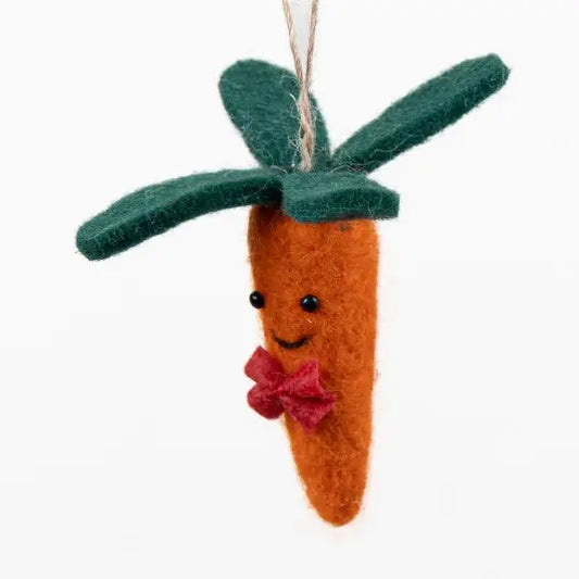 Christmas Carrot Hanger