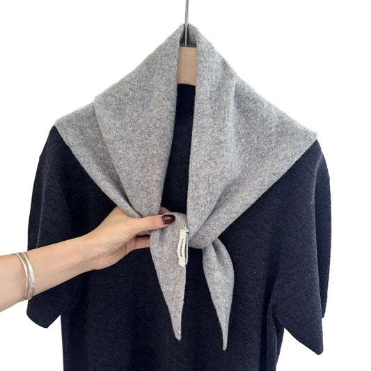 Wool Triangle Scarf | Light Grey