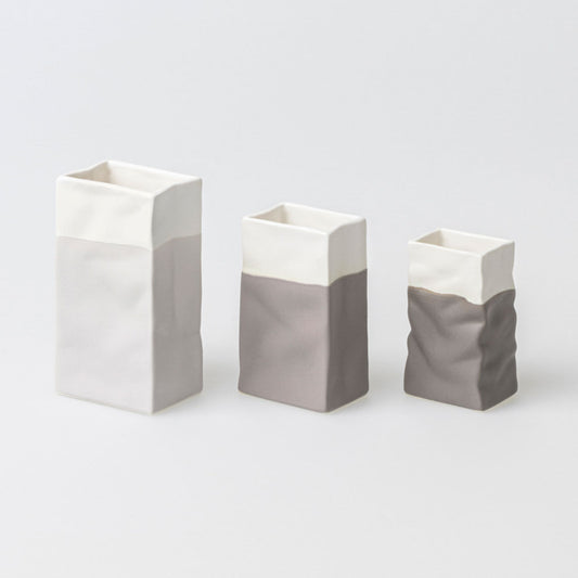 Set of 3 porcelain bag vases | Grey